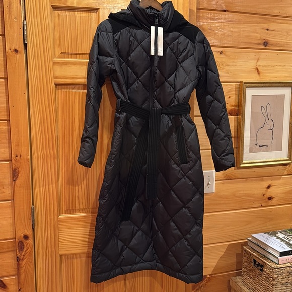 NWT! 🖤 Athleta Boulevard Down Duster Coat, Black, Size S - Picture 8 of 11